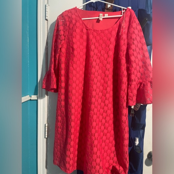 Dress - Picture 1 of 1